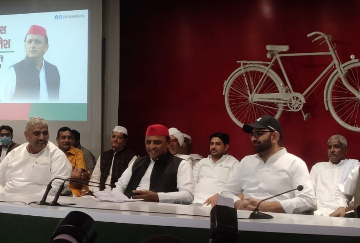 UP Elections: Former MPs Harendra Malik and Pankaj Malik joined the SP, Akhilesh said – there is not only difference of opinion in the BJP but also the differences