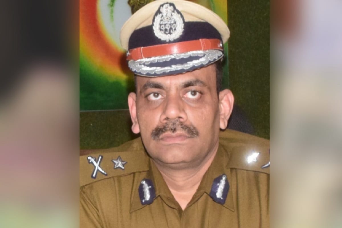 Meerut News: One lakh rewarded IPS Manilal Patidar will be dismissed from UP Police