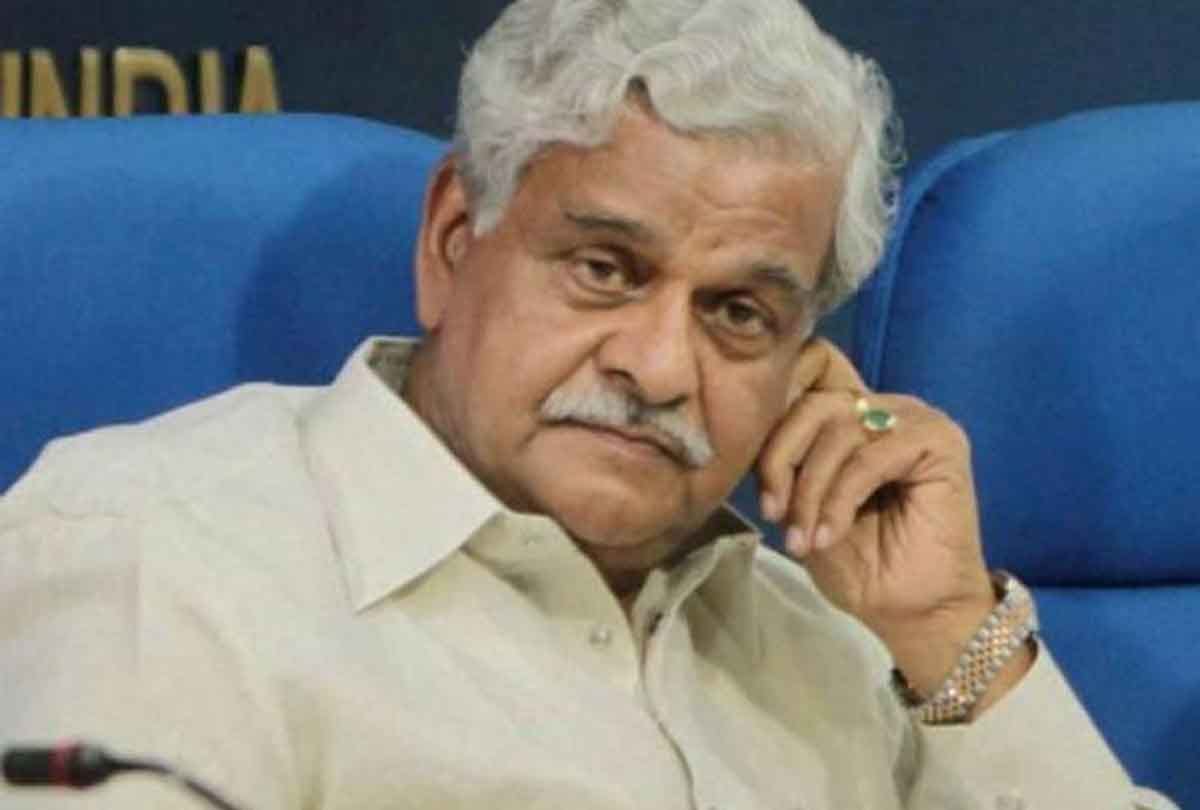 Former Union Minister Shri prakash Jaiswal surrendered in court in case of violation of code of conduct