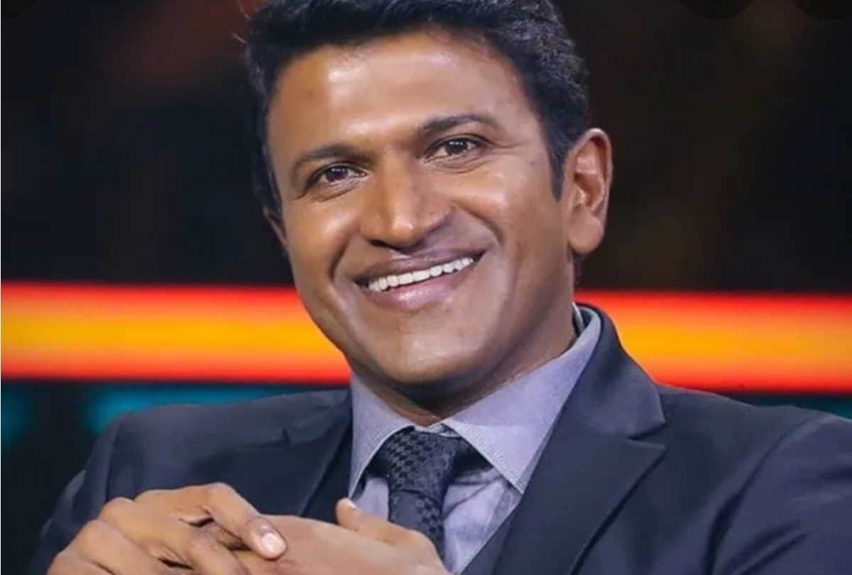 Puneeth Rajkumar Family will take final decision on actor funeral waiting for daughter return from US