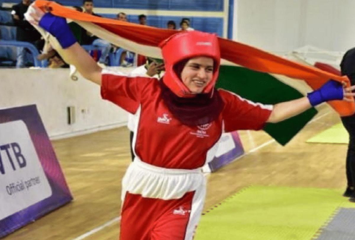 Lt Governor Manoj Sinha congratulates Bandipora girl Tajamul Islam for winning gold medal in world kickboxing championship 2021