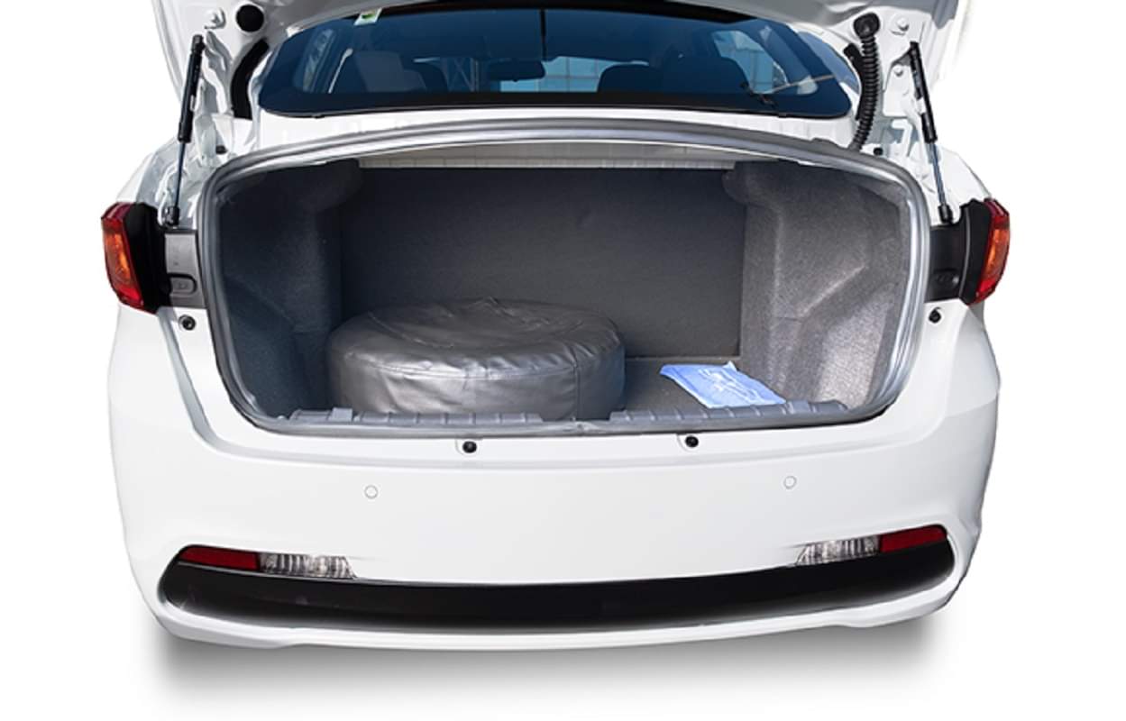 Tata Motors partners with EC Wheels India cab service in Kolkata to supply 1,000 XPRES T electric sedans