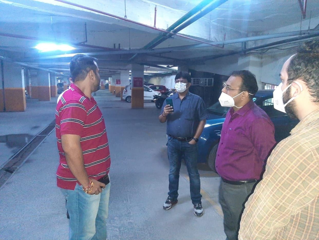 25 lakh fine for getting dirt in Supertech Cape Town