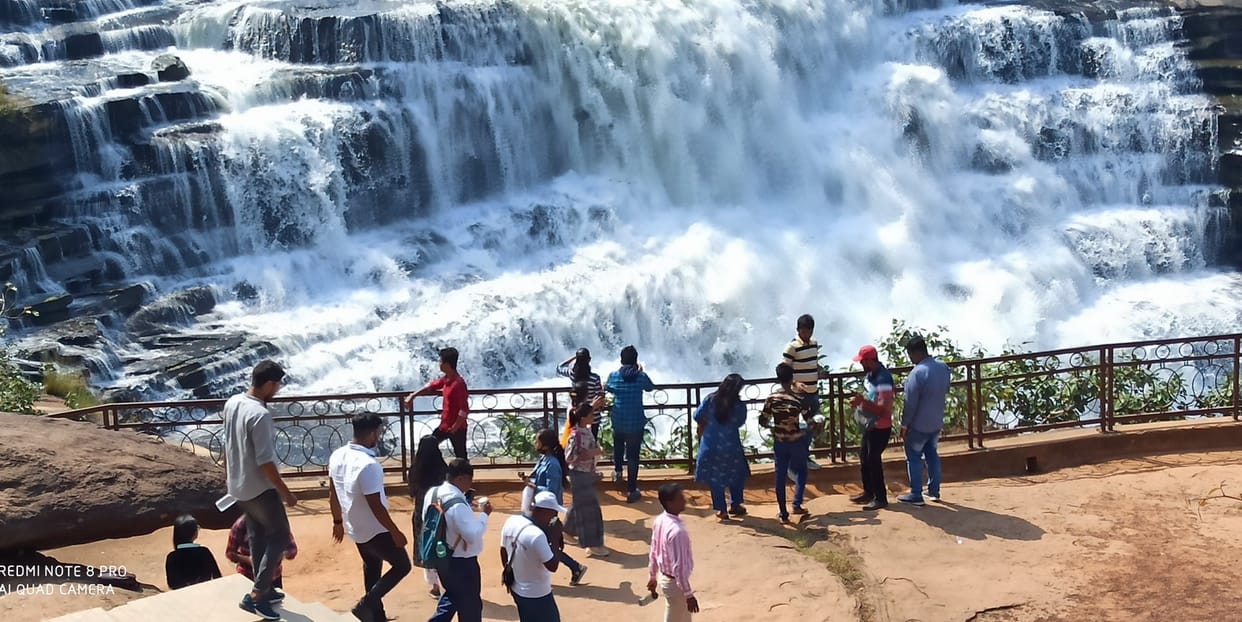 Chandauli will get the gift of eco-tourism, will get employment with natural spring
