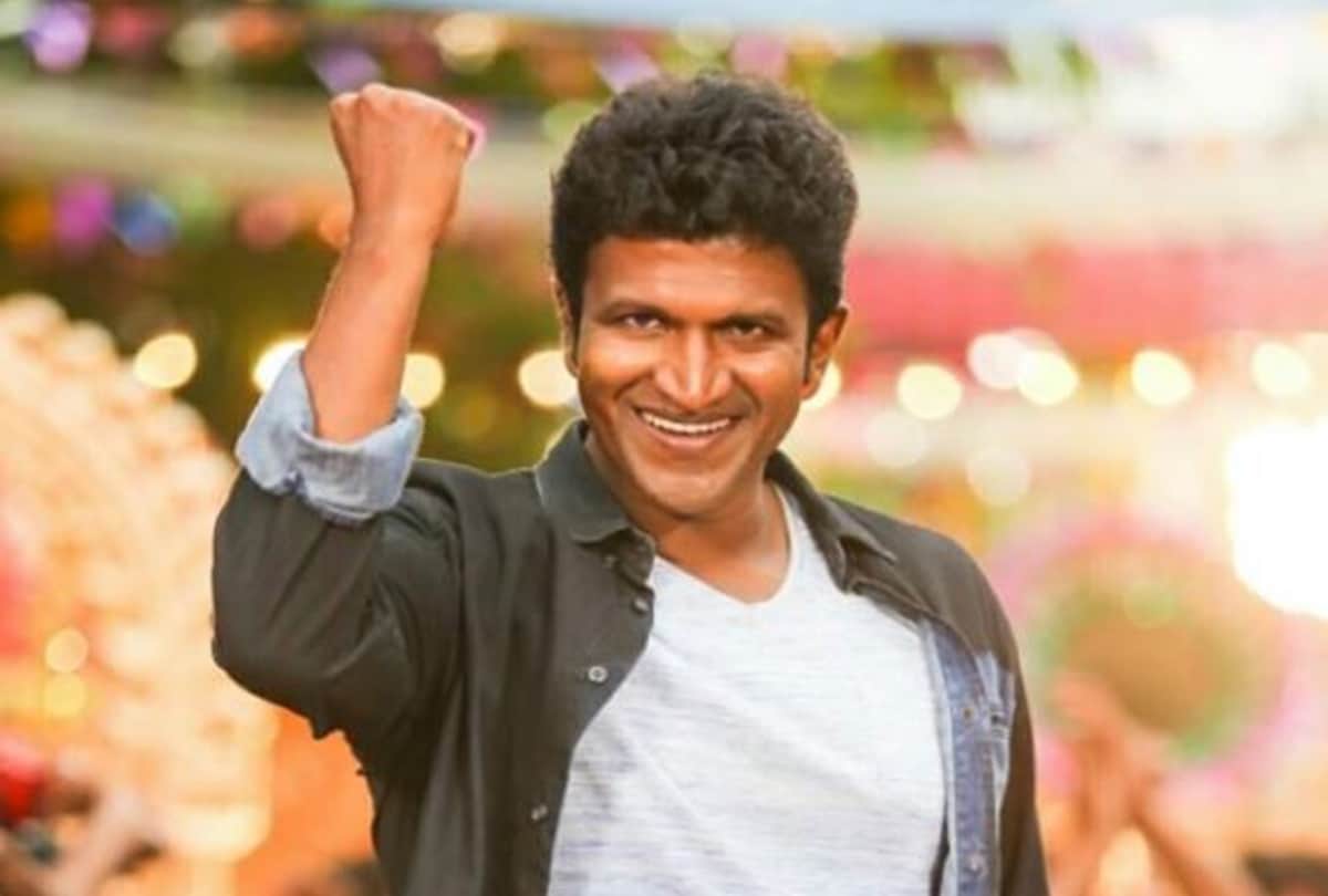 Tv anchor of kannada news channel broke down while reading news of actor puneeth rajkumar demise video viral
