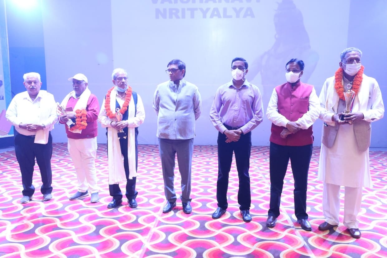 Artists left an impression on the audience with cultural performances