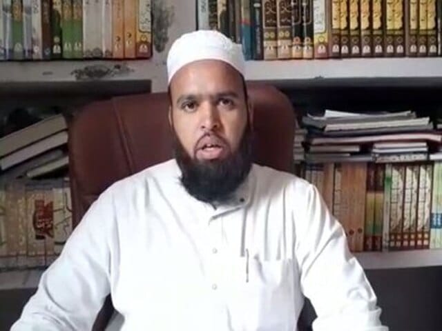 Aim to divide Hindu Muslims by doing politics of hate - Ulama