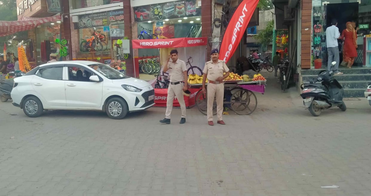Festival Season: Entry of vehicles closed on Court Road, two roads made one-way