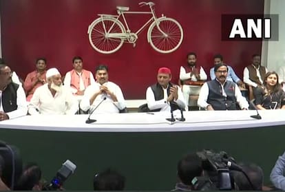 up assembly election 2022: Ahead of the assembly elections, BSP suffered a major setback in Prayagraj
