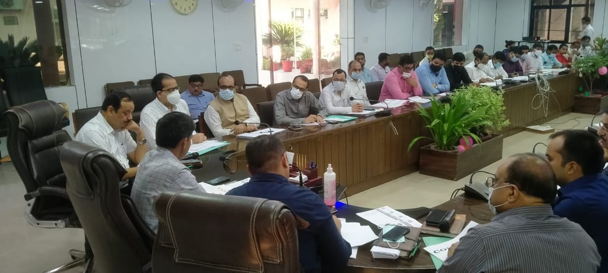 Nodal officer knows the condition of the schemes, instructions for timely completion