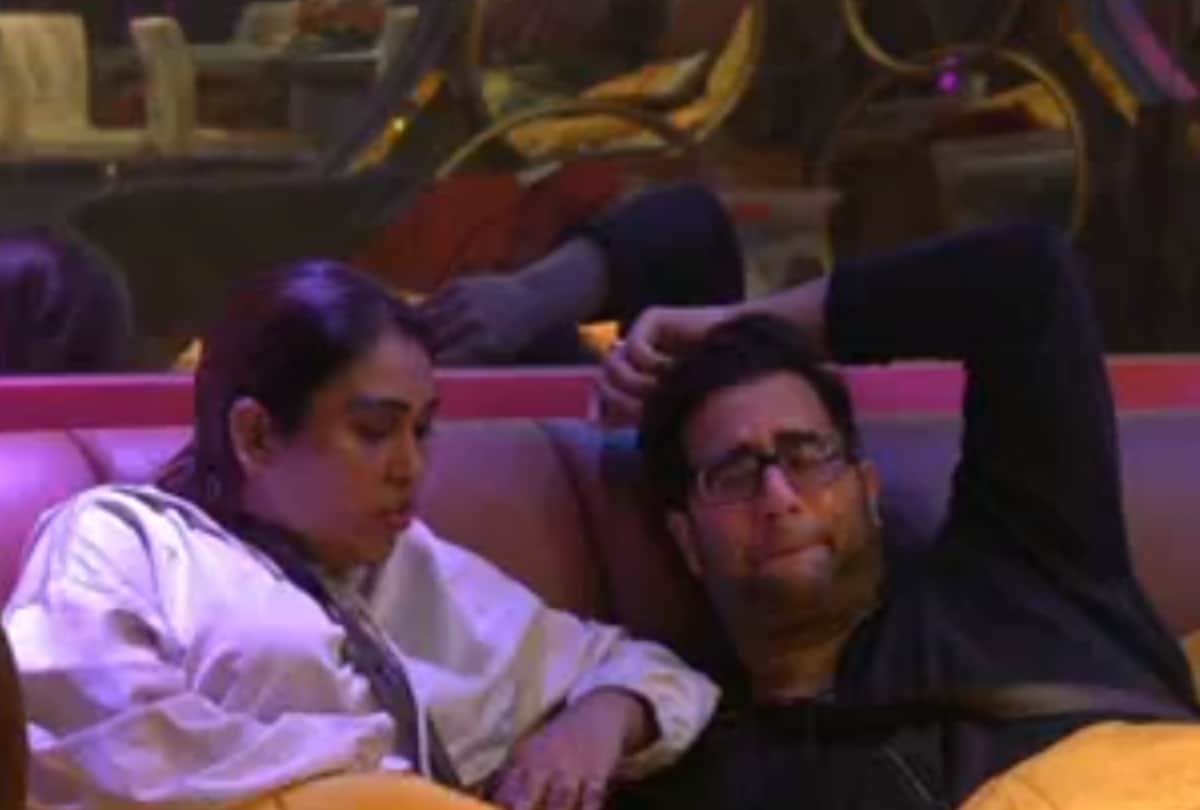 Bigg Boss 15 rajiv adatia gets emotional after remembering the family, said this to afsana khan for his mother