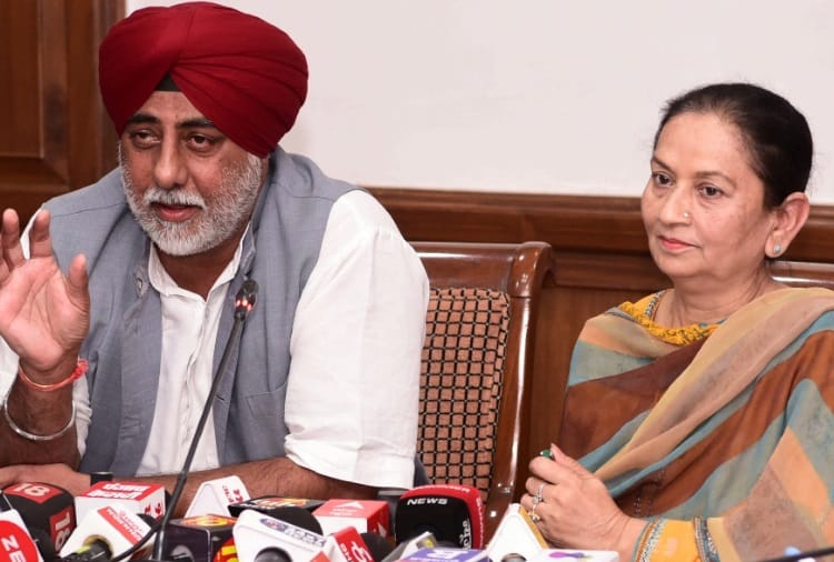 Punjab Government Announced Rs 416 crore compensation for cotton crop damaged by Gulabi Sundi