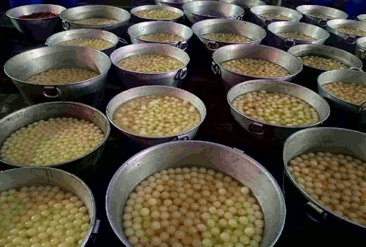 cm flying squad raided the factory making duplicate sweets in Karnal