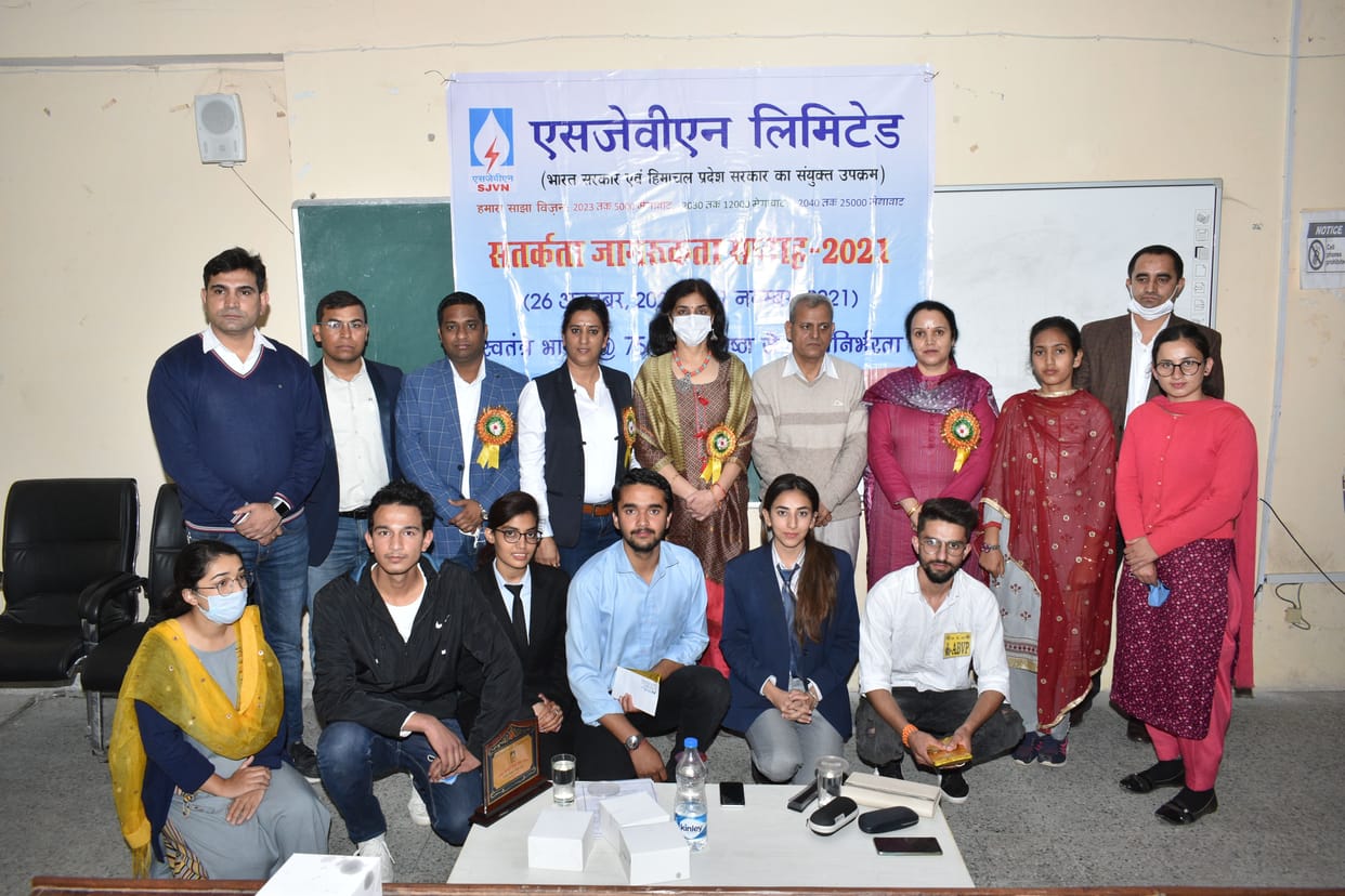 mohinder take first position in declamation
