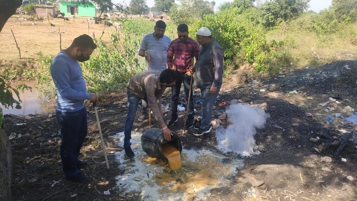 Excise department team destroyed lahan and liquor