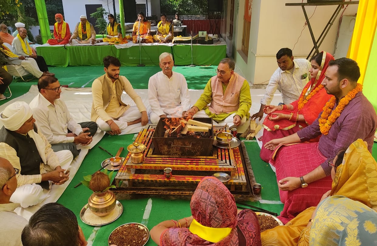 Akhand Bharat will be made of Vedic culture