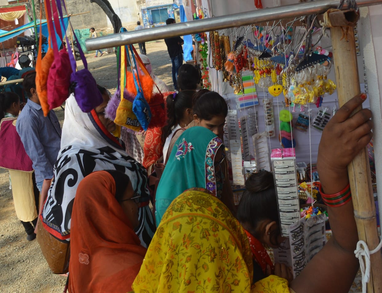 Hathras: House will be decorated on Diwali with items from Assam and Agartala