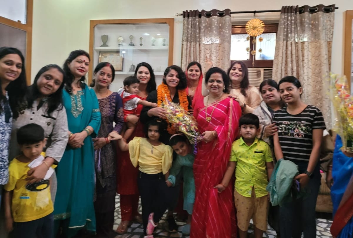 Sakshi Malik reached Gorakhpur to encourage wrestlers in UP Senior State Wrestling Championship