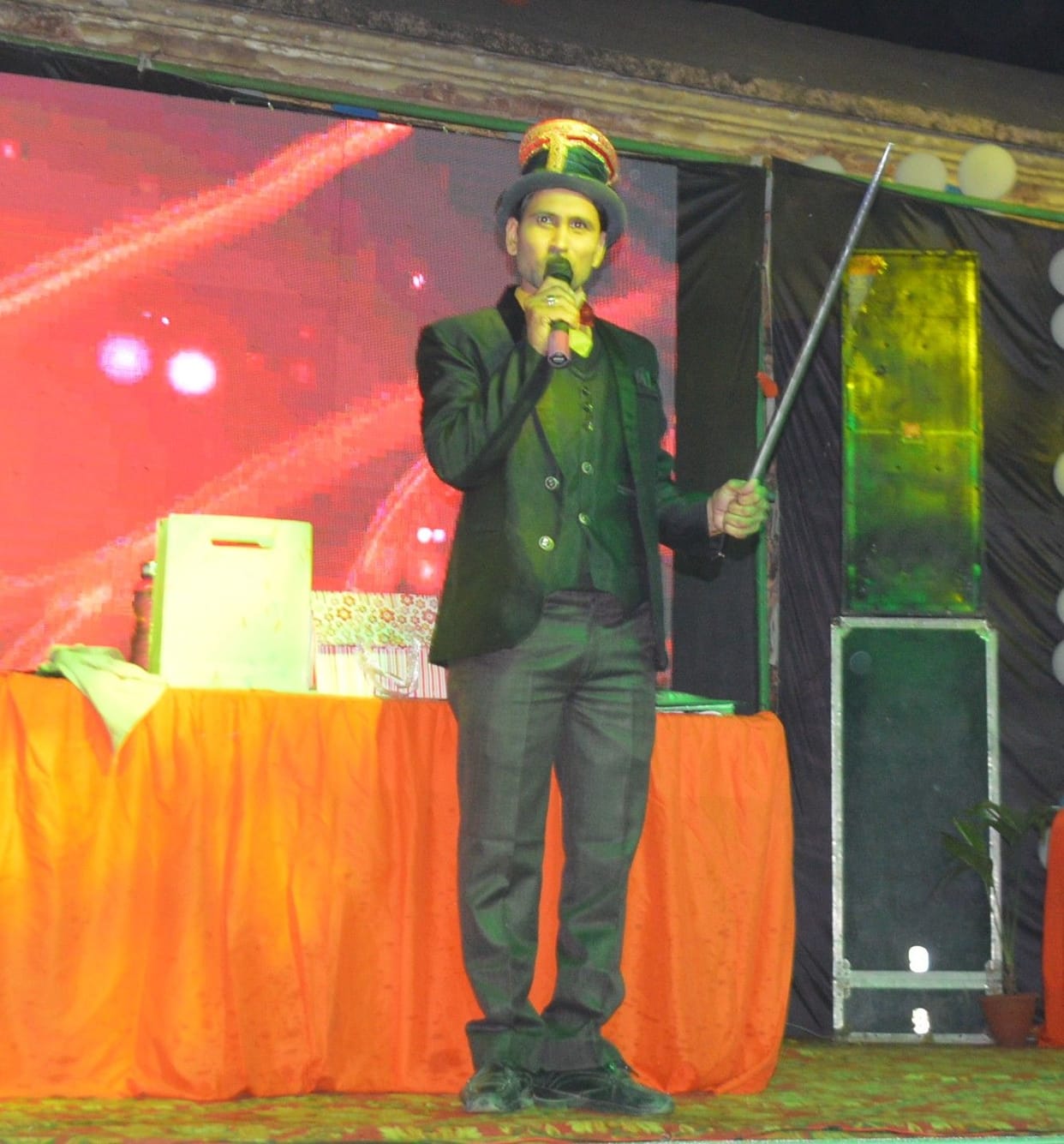 Hathras: Puppet dance with magic in the fair sparked