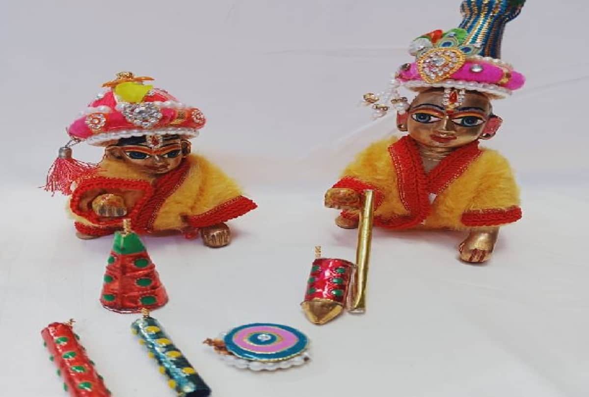 Shri Laddu Gopal Chalisa Regularly recite Laddu Gopal Chalisa to fulfilled all wishes