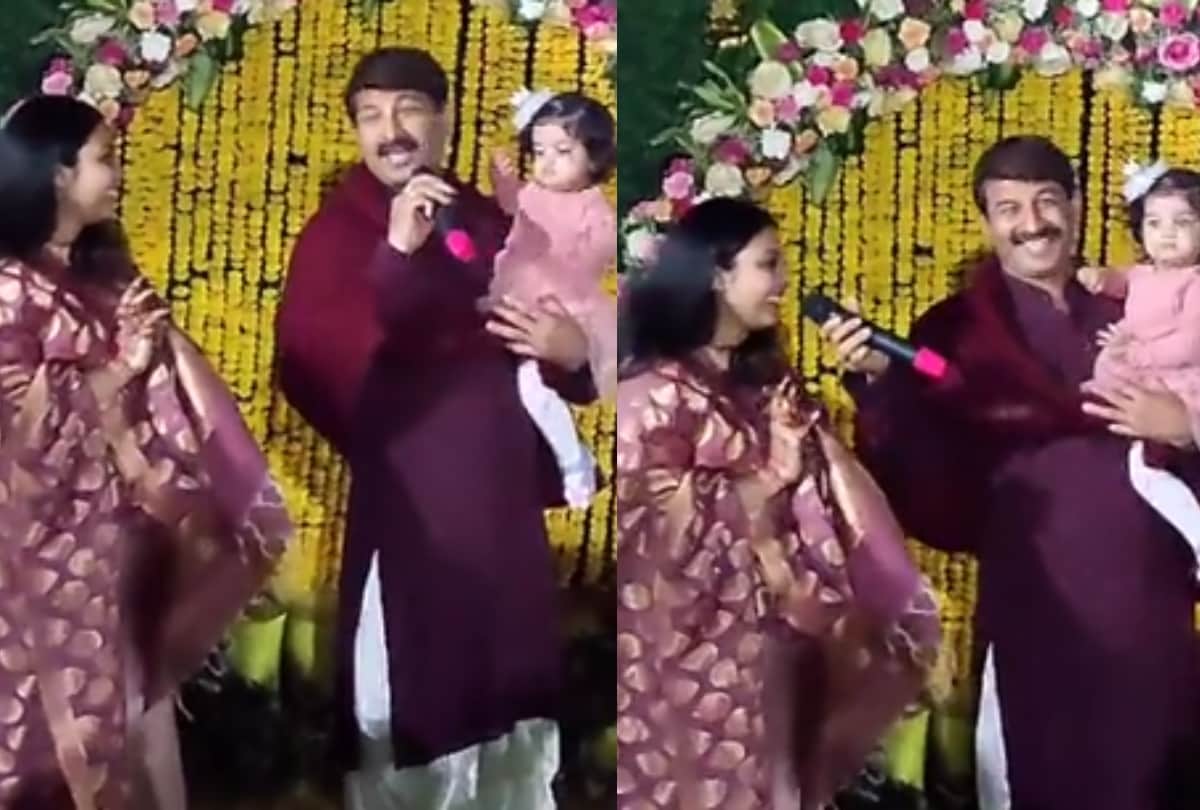 Bhojpuri actor Manoj Tiwari sang Rinkiya Ke Papa song  in family function, watch this video