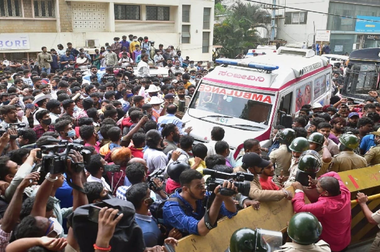 Bengaluru liquor shops closed till October 31 after Power Star Puneeth Rajkumar death