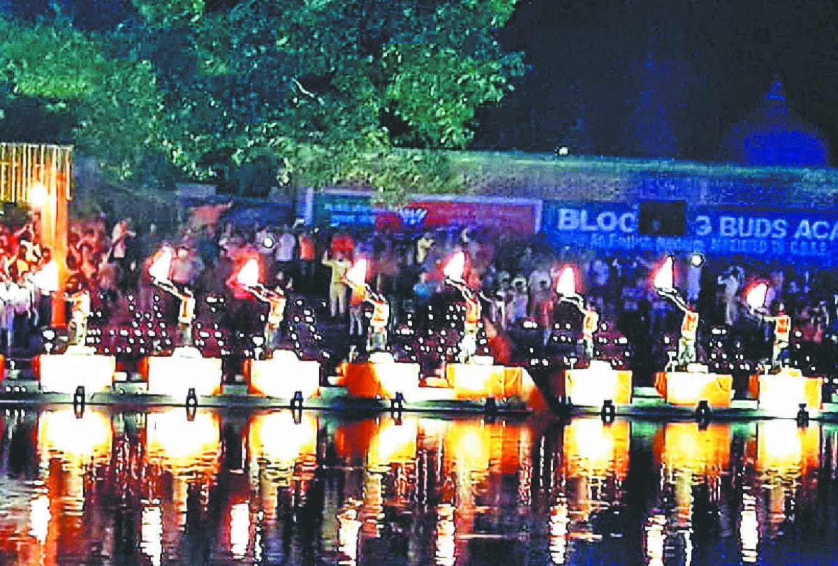 Tameshwar nath Dham lit up with light of lamps of faith in sant kabir nagar