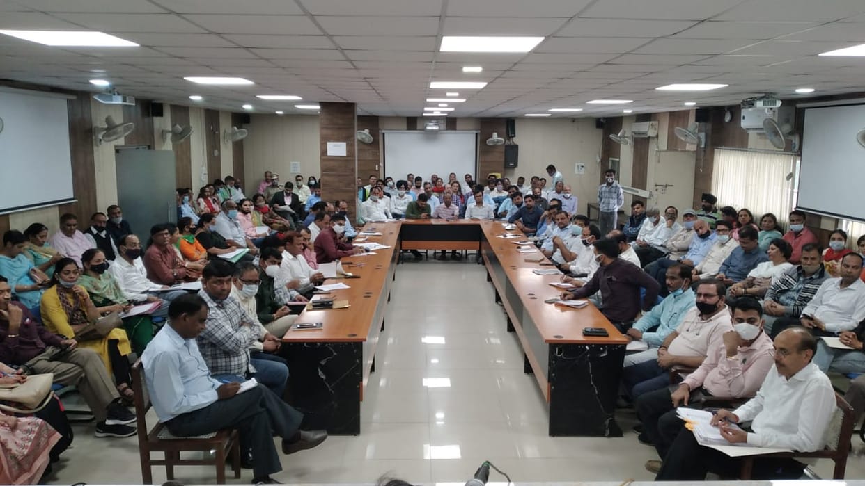 The examination for the post of male police constable will be held in 67 centers of the district, Yamunanagar