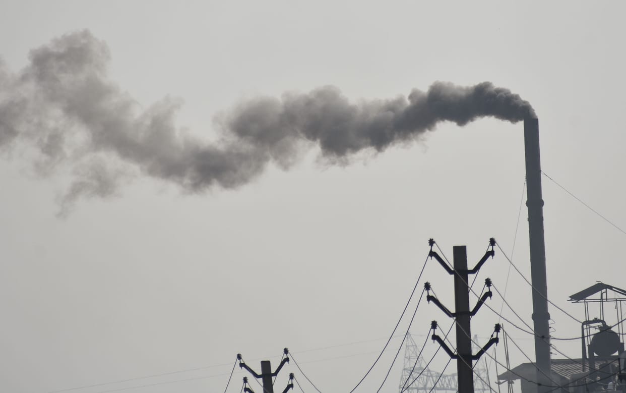 Restricted fuel burning at night by closing the factory