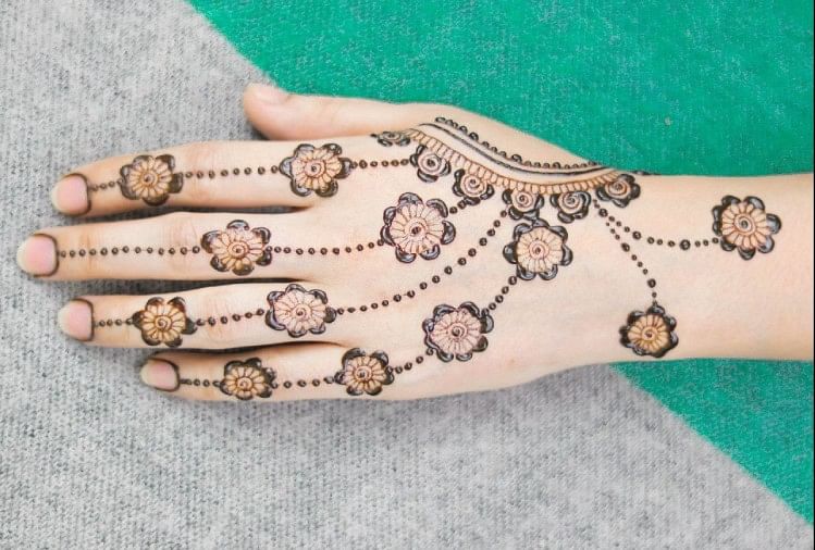 Vat Savitri Vrat 2023 latest mehndi Design for vat savitri vrat 2023 simple mehndi Design