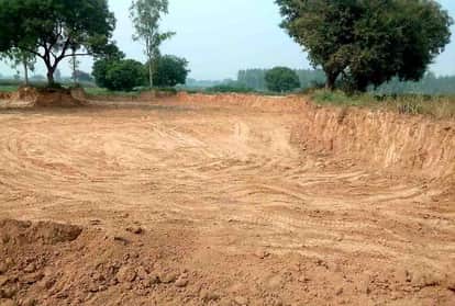 Ghatampur: Midnight police raid on complaint of BJP MLA