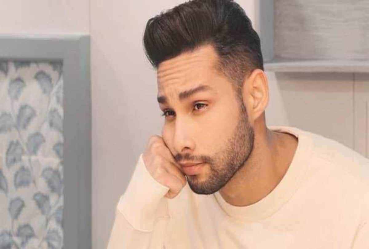 Actor Siddhant Chaturvedi posts throwbacks to say he is cheated fate 