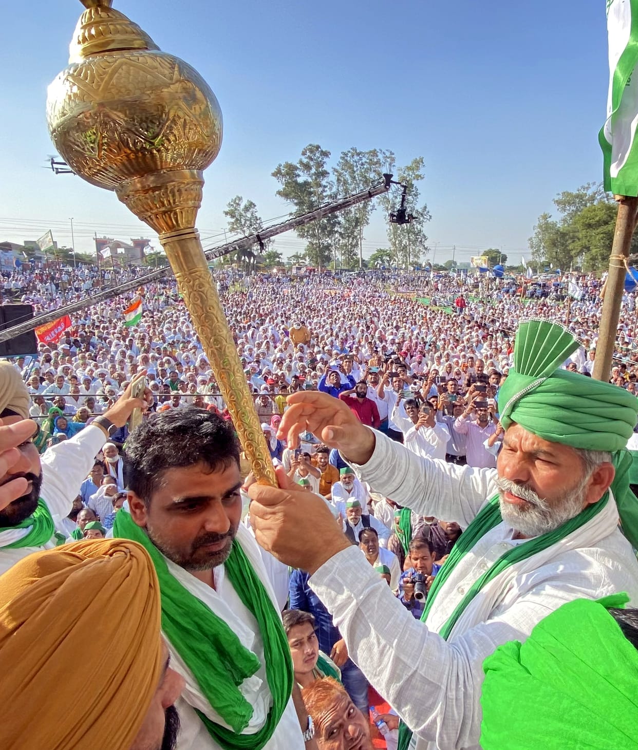 Farmers' movement continues, Delhi border not empty: Tikait