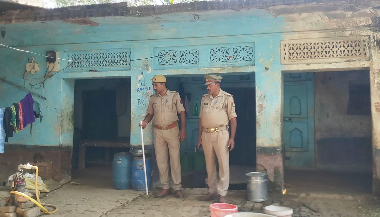 fathepur news,Neighbor injured in deadly attack dies