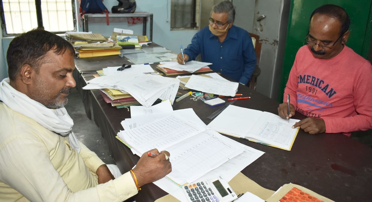 fathepur news,Ramsa workers got only one month's salary