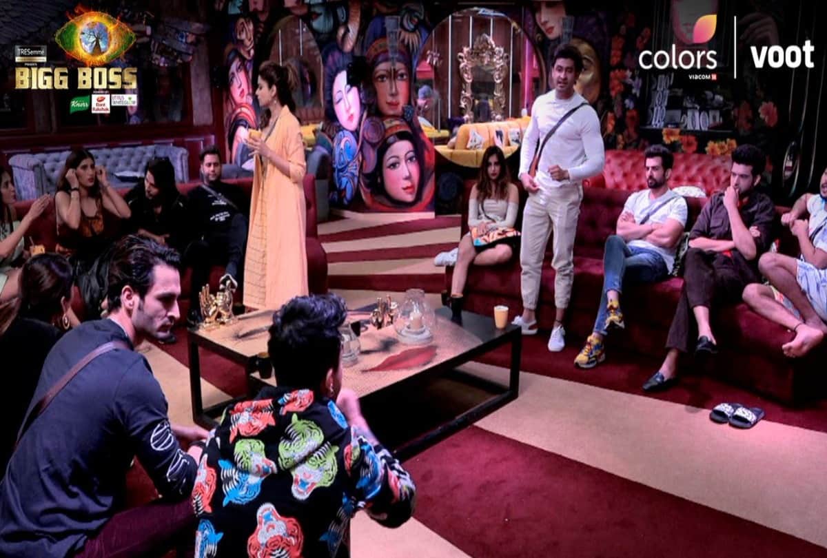 Bigg Boss 15: The task was canceled again due to the symbol, then the family members reprimanded, people are supporting on social media