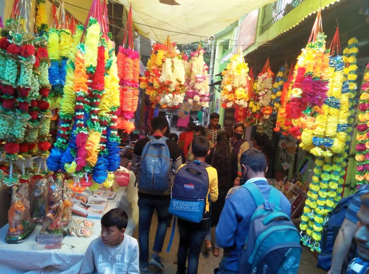 Shoping For Diwali in Bageshwar