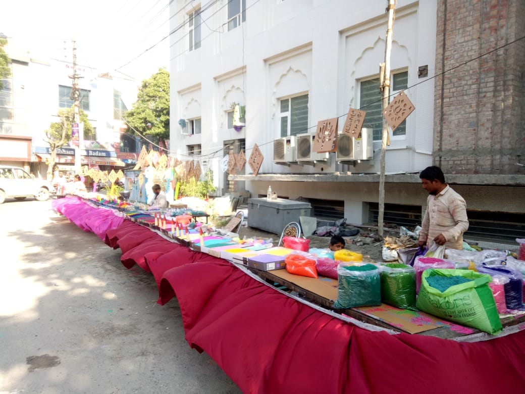 Markets decorated to welcome Diwali, demand for indigenous goods, Yamunanagar