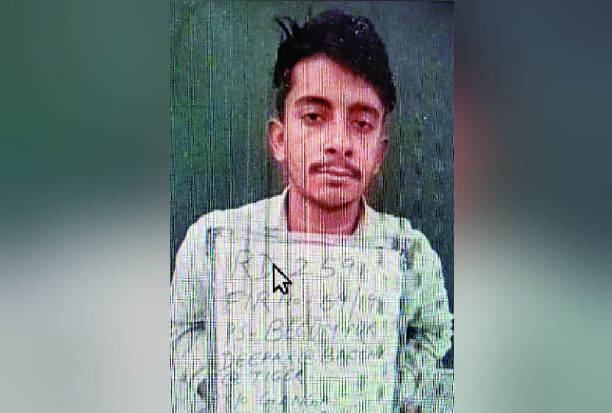 Deepak family members have accused Delhi Police of doing a fake encounter