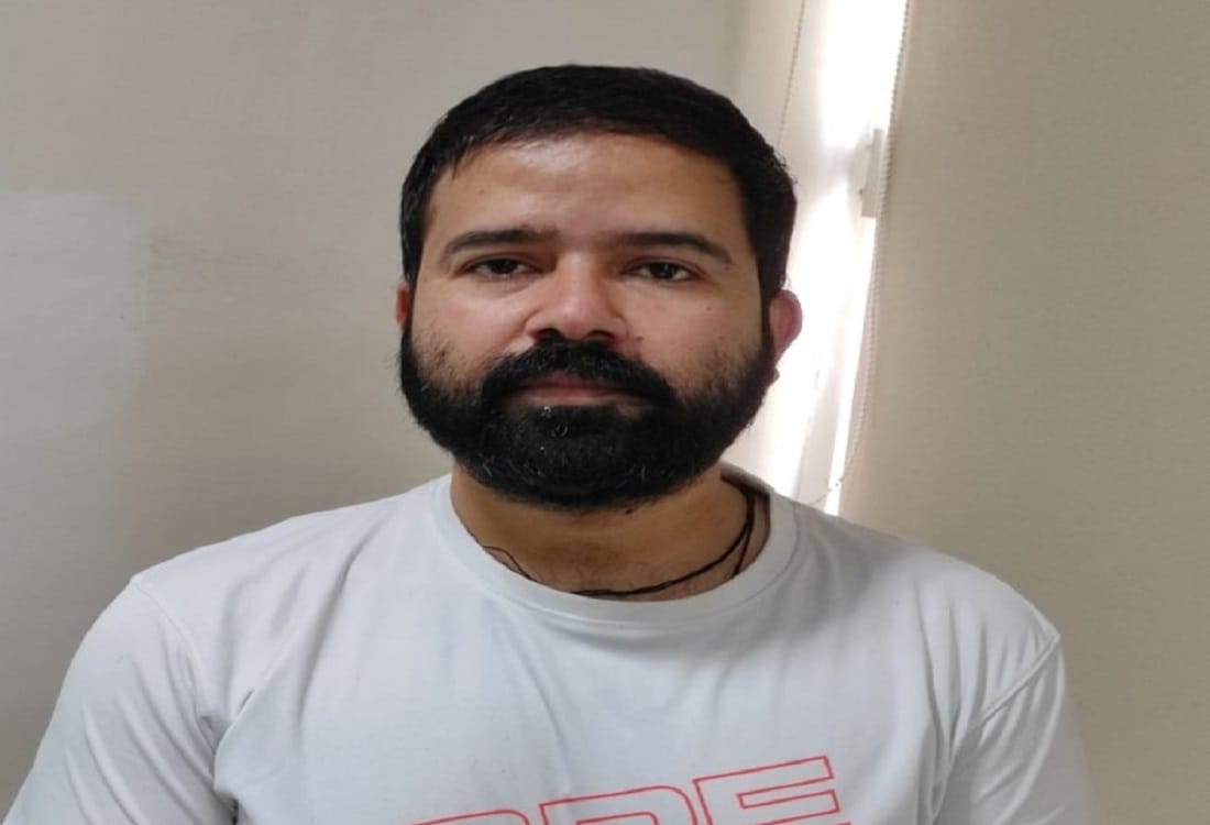 ATS Varanasi unit Vicious criminal who Expert in changing identity and used to threaten on name of underworld connections