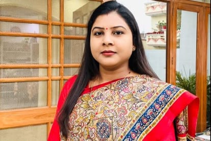 MLA Sushma Patel joins SP, was suspended from BSP a year ago