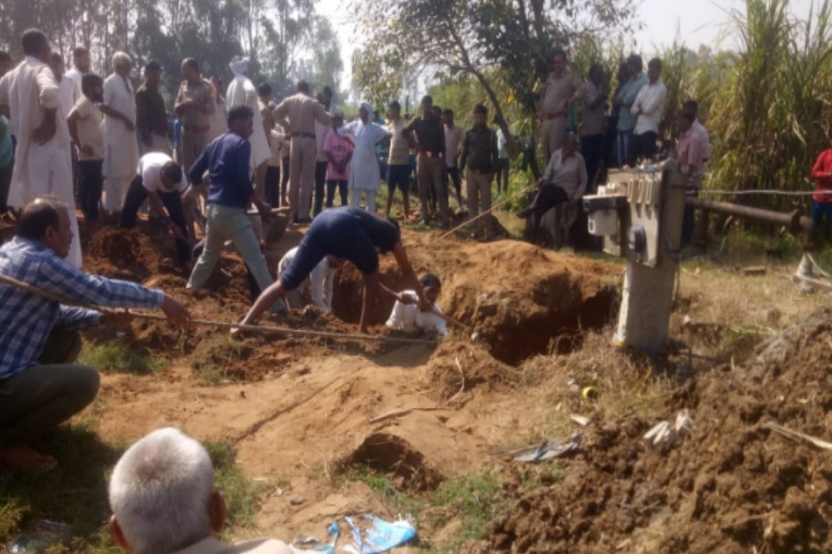 Soil collasped into the well: farmer buried, after five hours of hard work
