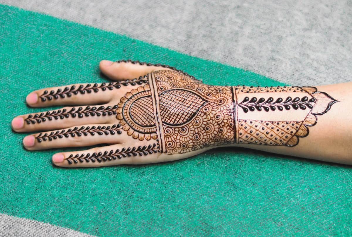 bhai dooj 2021 easy mehndi design for sisters