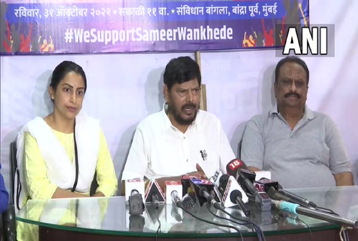 Cruise drug case, Nawab Malik says I stand by my statement that sameer wankhede orging SC certificate, He snatched away a poor SC rights