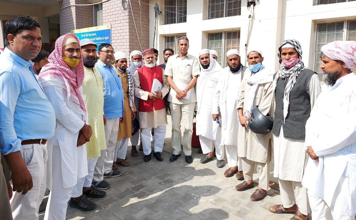Namaz will not be offered in open, remove encroachment from mosques, Muslim Ekta Manch meets Deputy Commissioner