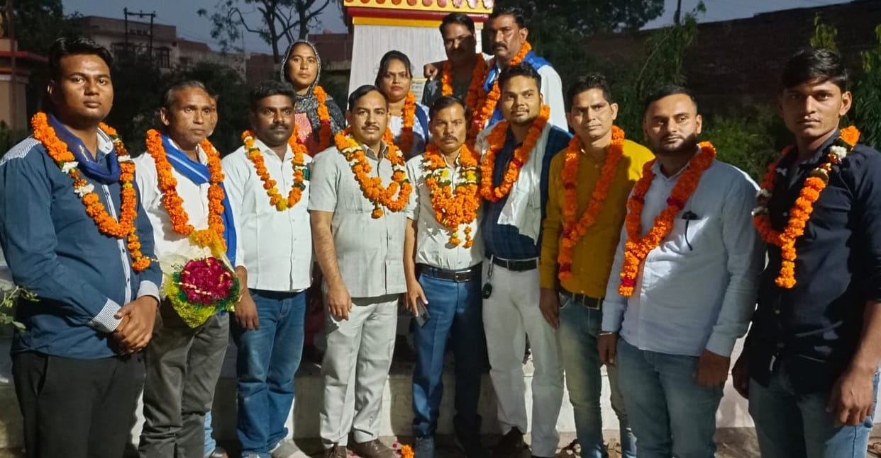 Hathras: Singh became the District President of Azad Samaj Party