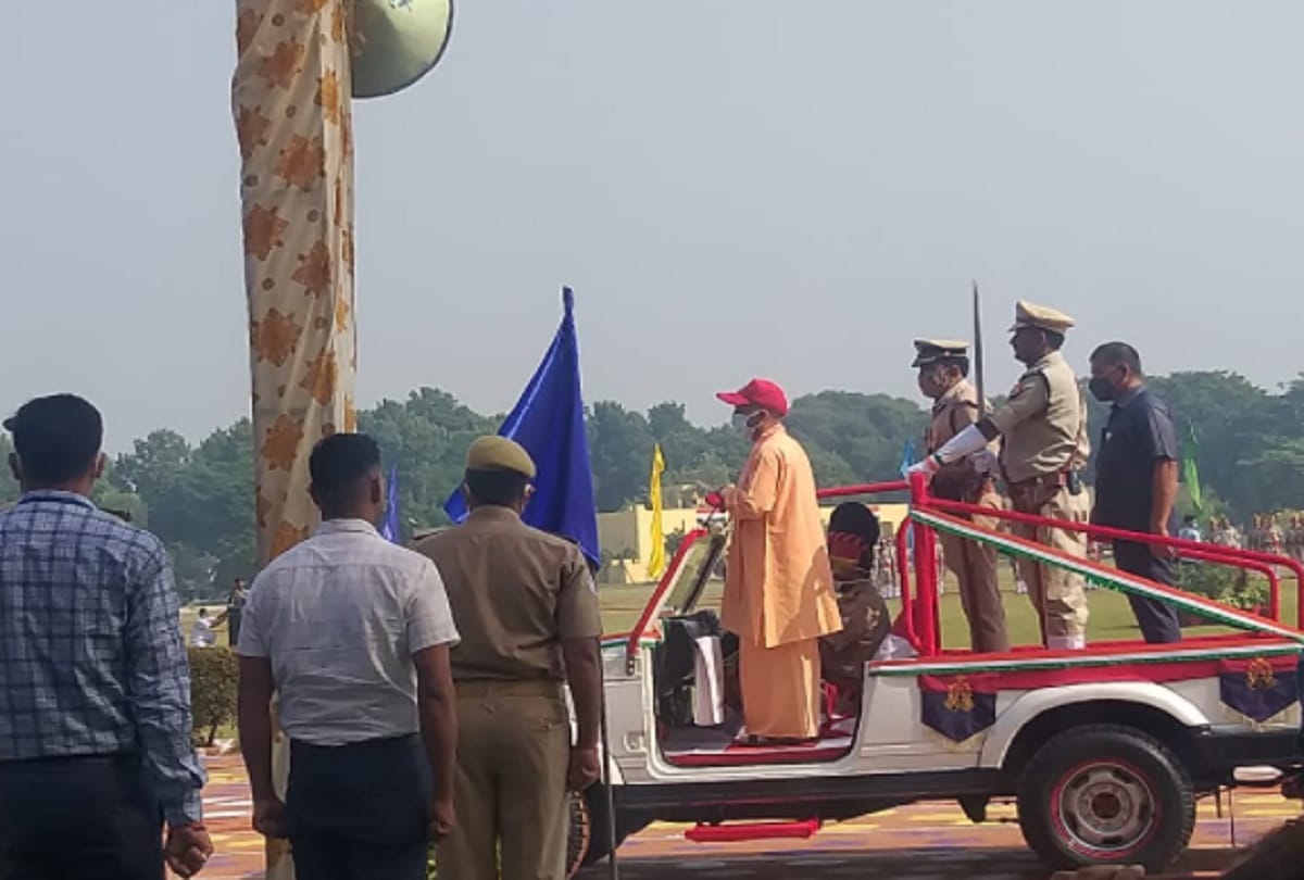 UP: Police got 72 deputy SP, Chief Minister administered oath