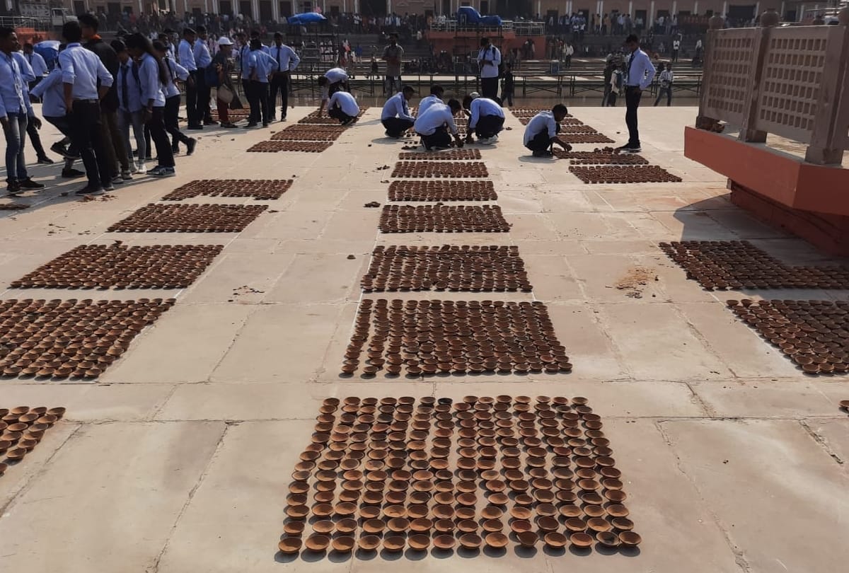 Prepration of Diwali celebration in Ayodhya.