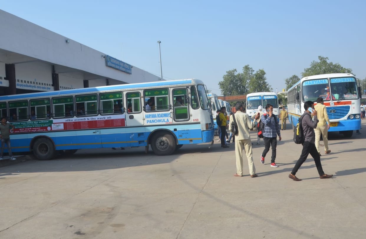 Special buses ran for the examinees, passengers remained upset on local routes