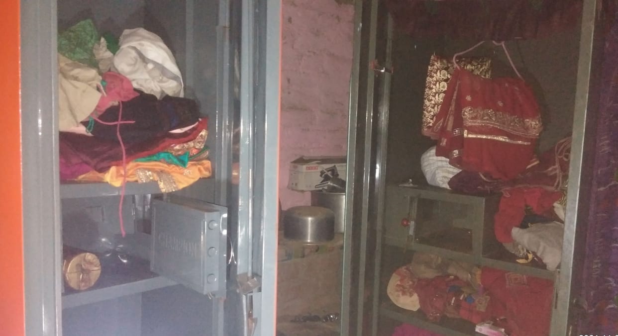 fathepur news,Bank manager grabbed 50 thousand of farmer, report filed ...